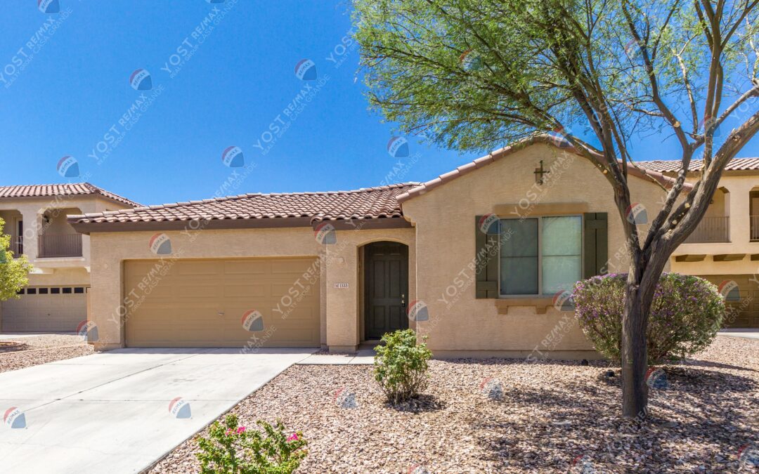 1533 E Palo Verde Dr.